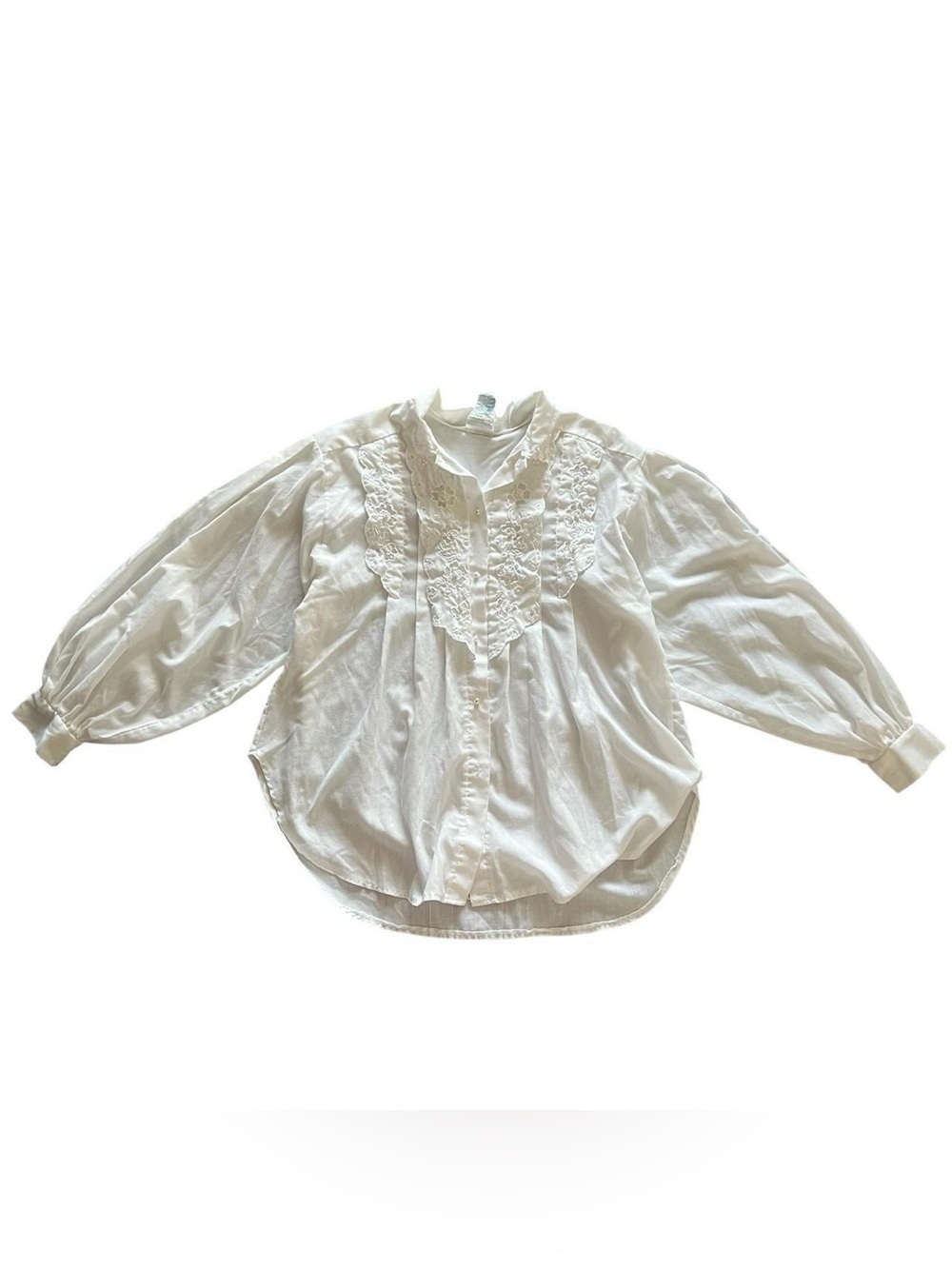Vintage Gilligan O’Malley Embroidered Pearl Flowy White Button-Up Shirt Size S